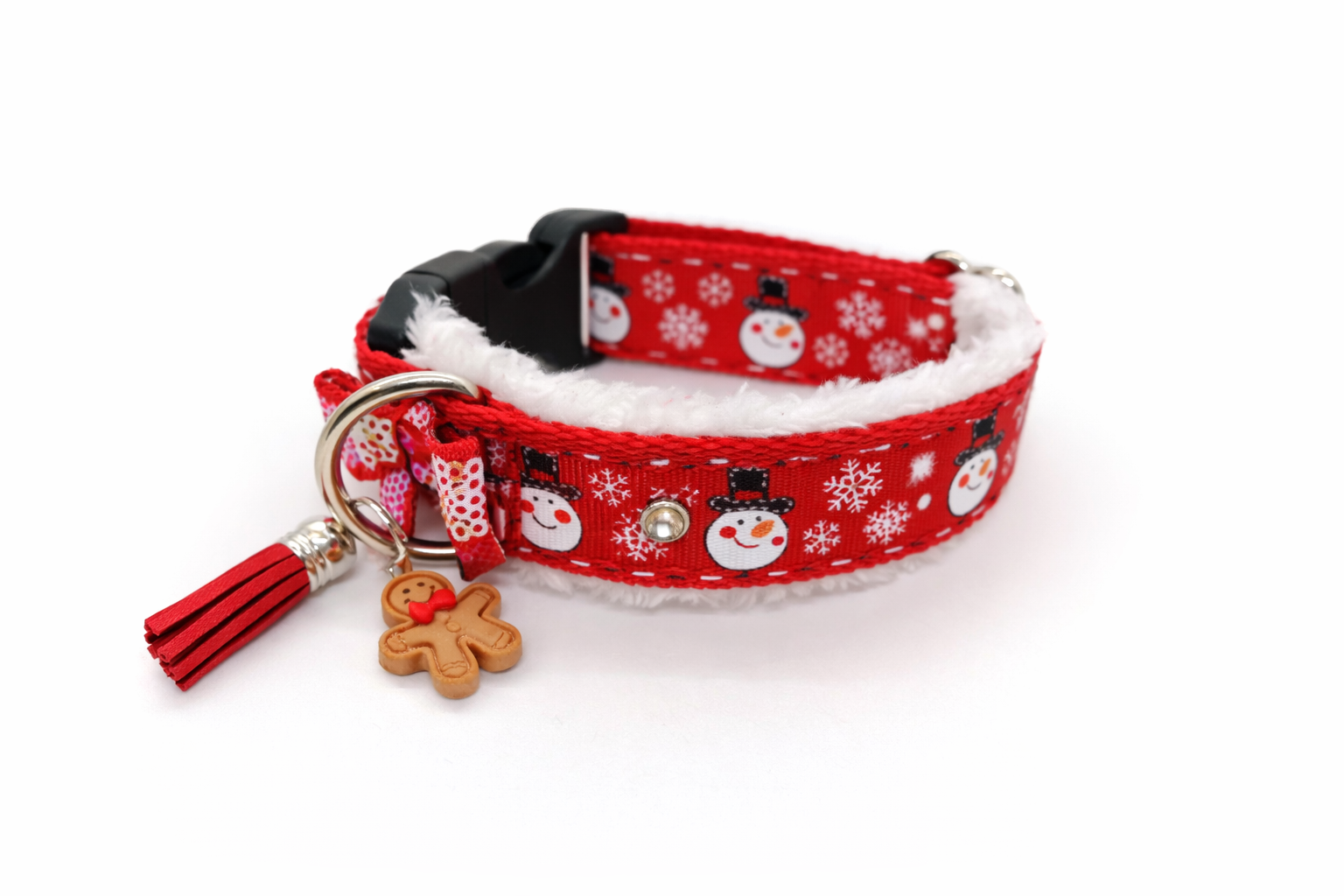 Weihnachtliche Hundehalsbänder und Geschirre