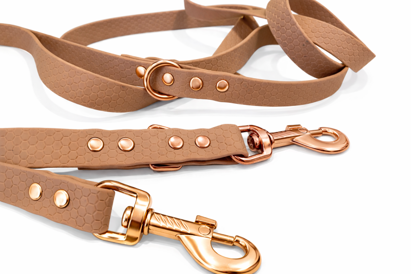 Preview: HEXA Leine Braun - 250cm Länge 18mm breit, dreifach verstellbar