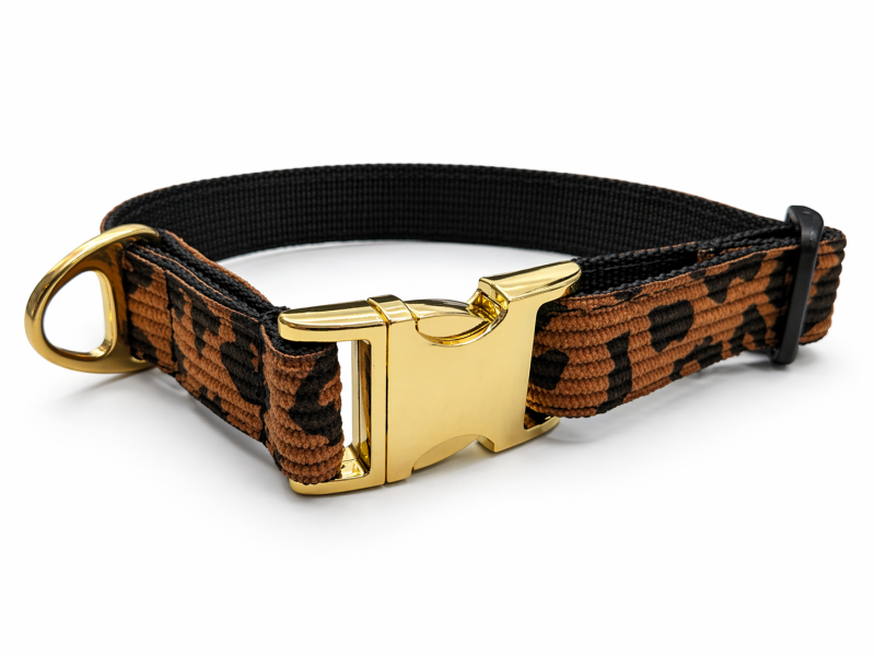 Welpenhalsband Leo Deluxe – mitwachsend, 2,5 cm breit, mit goldener Schnalle