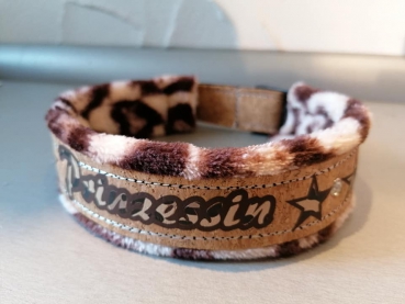 Personalisiertes Hundehalsband aus Kork