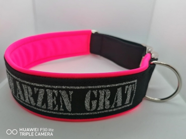 Wunschtexthalsband pink/schwarz Glitzerwunschtext mit Polsterung