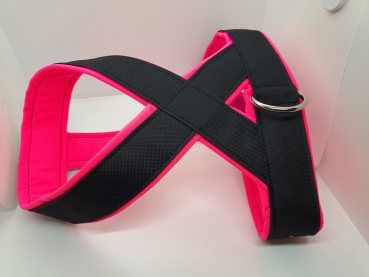 Preview: X-Geschirr für Hunde aller Rassen mit Polsterung pink / schwarz personalisiert