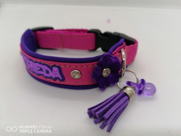 Personalisiertes Hundehalsband lila/pink