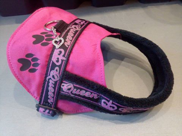Sattelgeschirr Queen Hundegeschirr pink für kleine Hunde