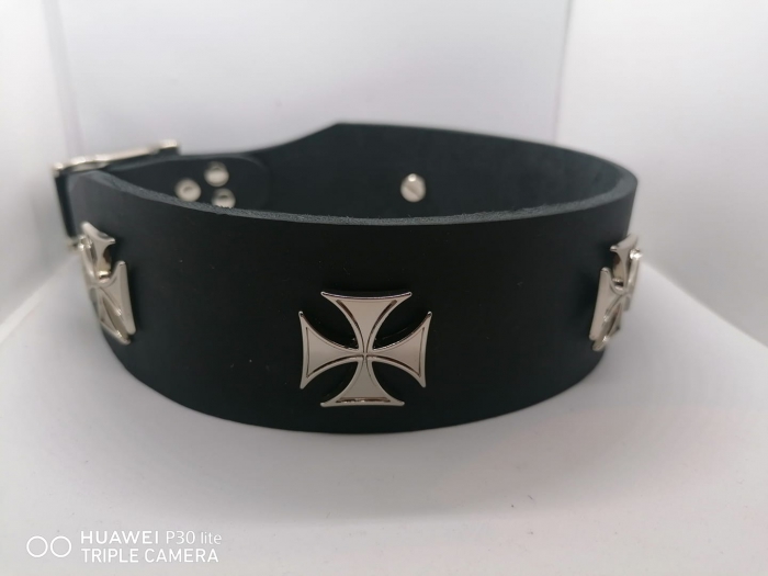 Fettleder/ Echtleder Halsband Lederhalsband schwarz Eisernes Kreuz 5cm breit