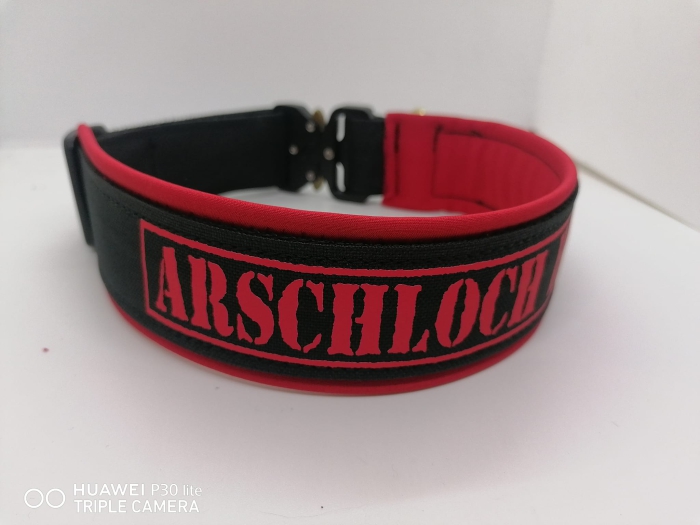 Wunschtext Hundehalsband rot/schwarz personalisiert